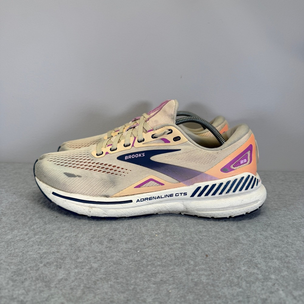 Brooks Adrenaline GTS 23 Womens Shoes Size 9 Running Sneakers 1203811B795